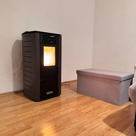Apartman Una *