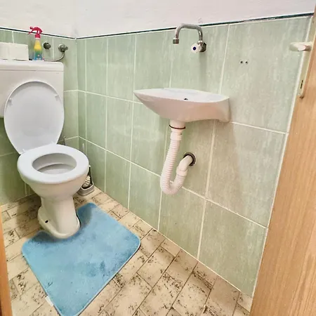 Apartman Una Apartment *